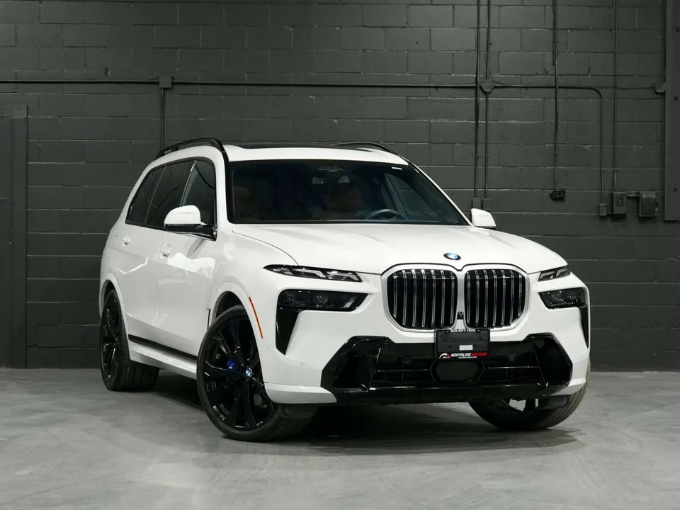 BMW X7 2023 photo 2