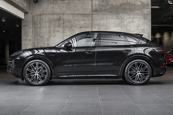 Porsche Cayenne Coupe 2026 photo 2