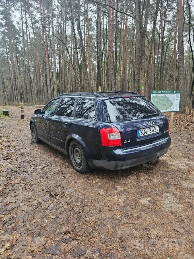 Audi A4 2004 photo 5