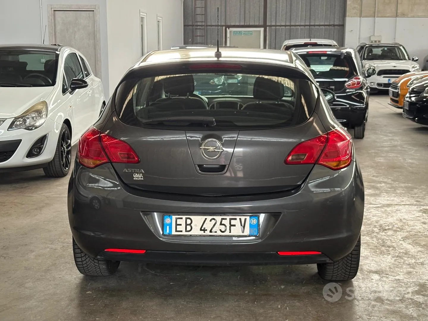 Opel Astra 2011 photo 5