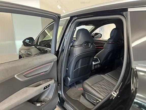 Audi Q7 2027 photo 5