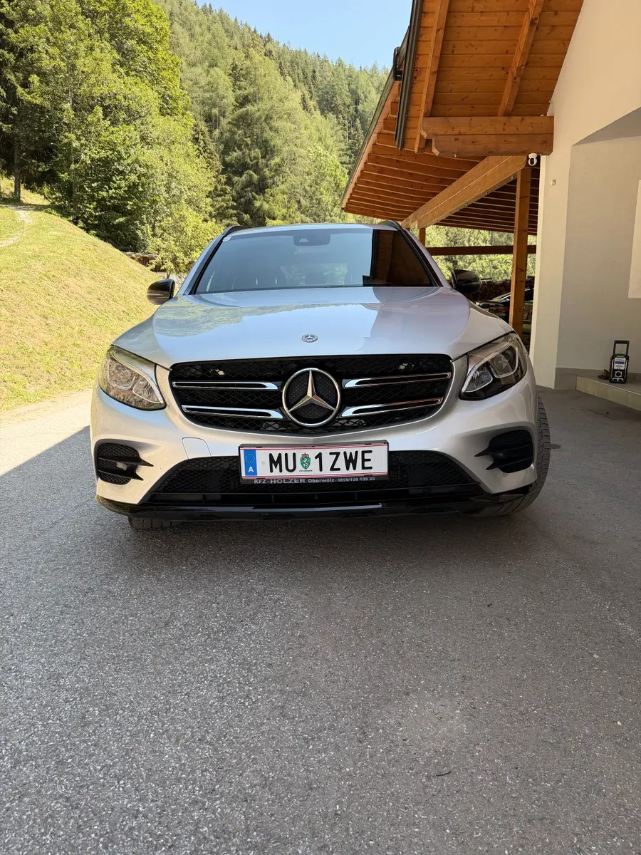 Mercedes-Benz Glc-Class 2017 photo 2