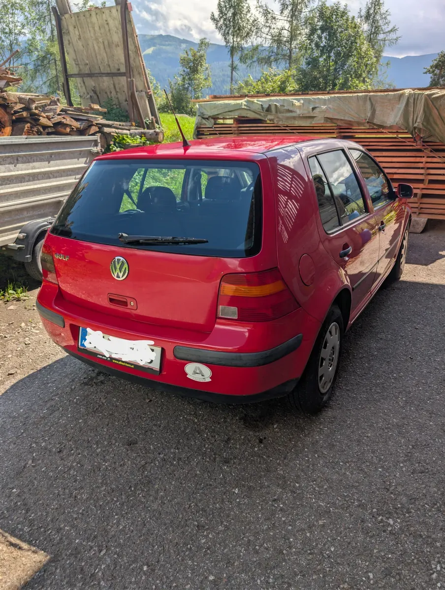 Volkswagen Golf 1998 photo 2
