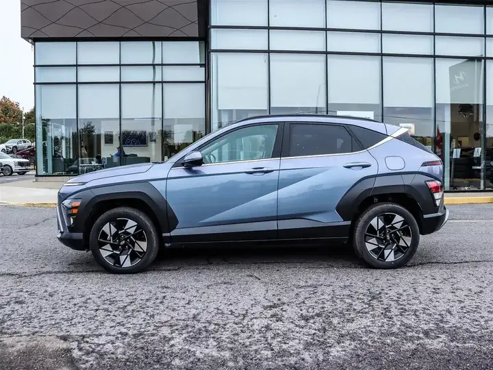 Hyundai Kona 2025 photo 5