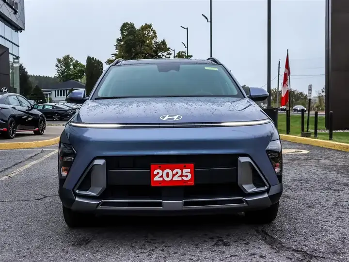 Hyundai Kona 2025 photo 2