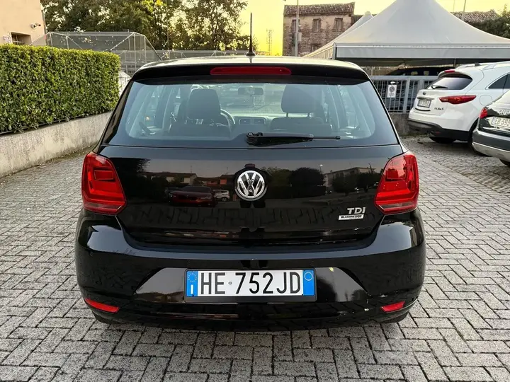 Volkswagen Polo 2016 photo 5
