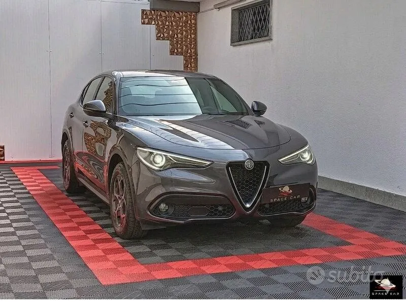 Alfa Romeo Stelvio 2022 photo 2