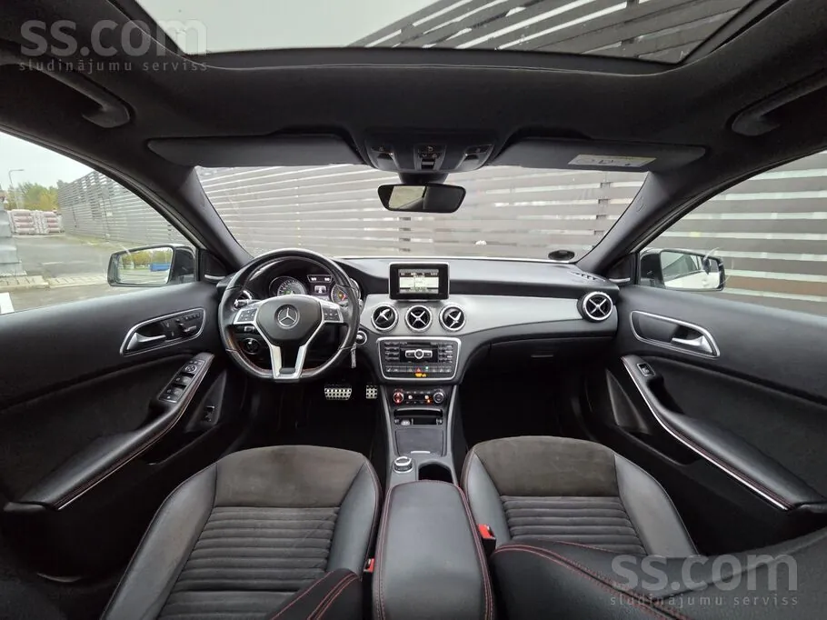 Mercedes-Benz Gla200 2014 photo 4