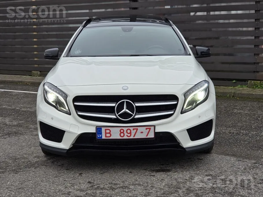 Mercedes-Benz Gla200 2014 photo 3