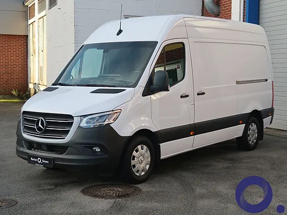Mercedes-Benz Sprinter 317 2023 photo 3