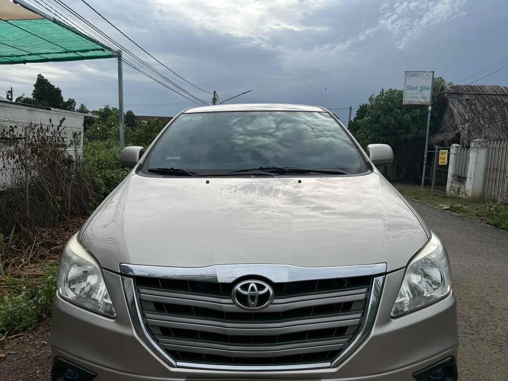 Toyota Innova 2014 photo 4