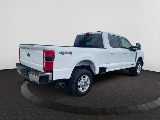 Ford Super Duty F-350 2026 photo 5