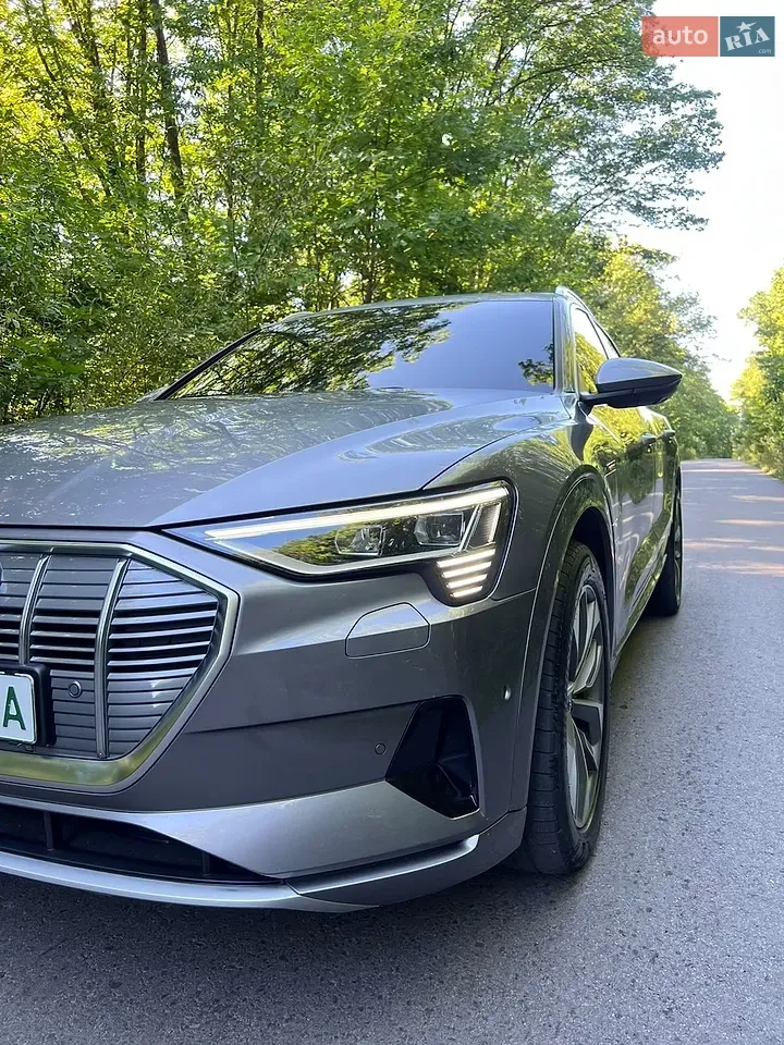 Audi E-Tron 2020 photo 4