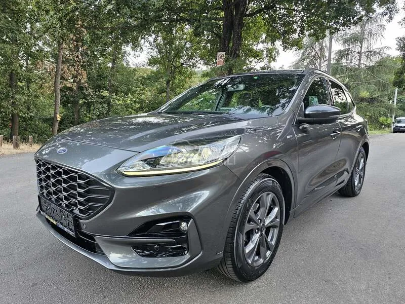 Ford Kuga 2022 photo 2