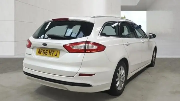 Ford Mondeo 2015 photo 4