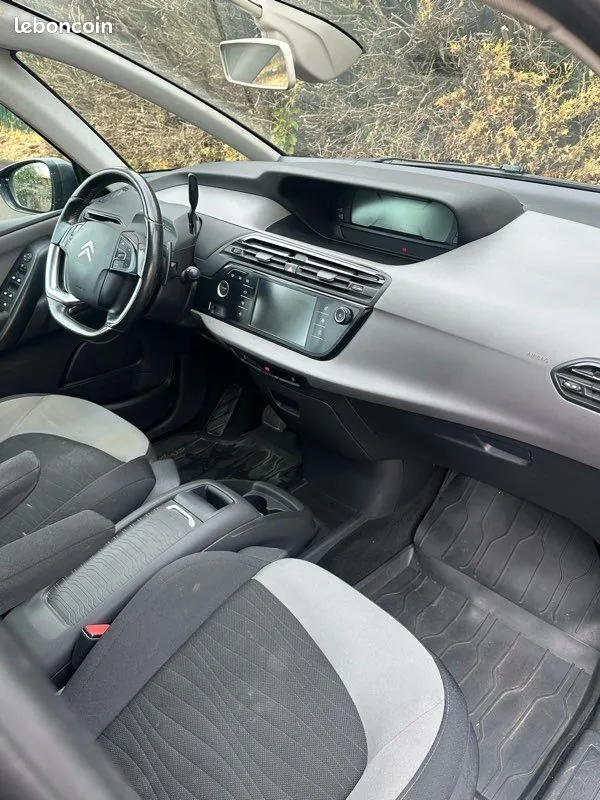 Citroen C4 Picasso 2016 photo 3