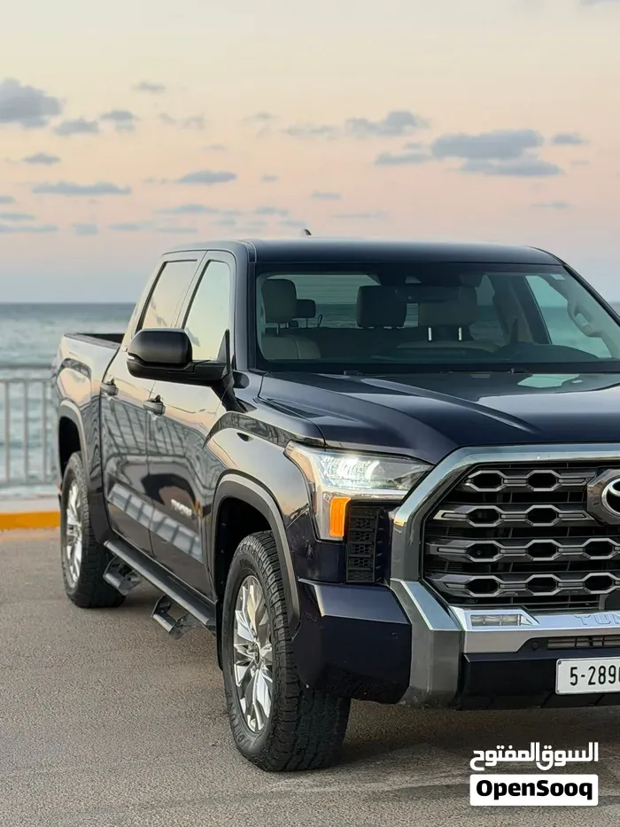 Toyota Tundra 2023 photo 3