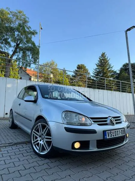 Volkswagen Golf 5 2006 photo 2