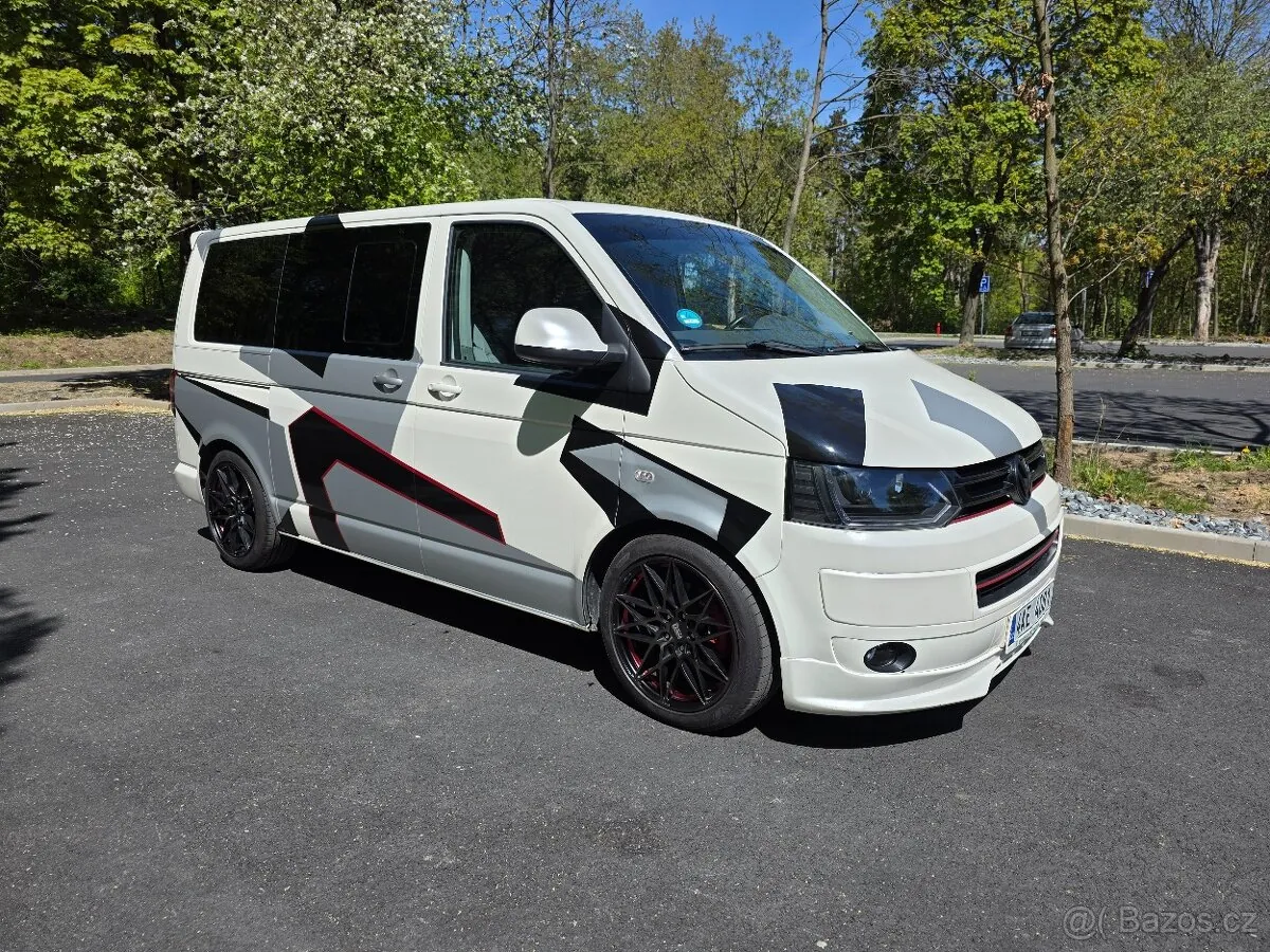 Volkswagen T5 2007 photo 2