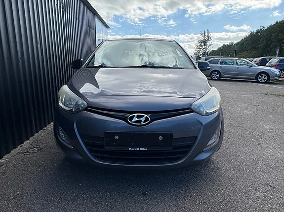 Hyundai I20 2015 photo 2