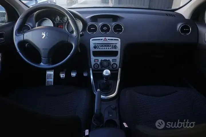 Peugeot 308 2009 photo 2
