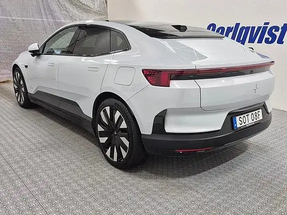Polestar 4 2025 photo 5