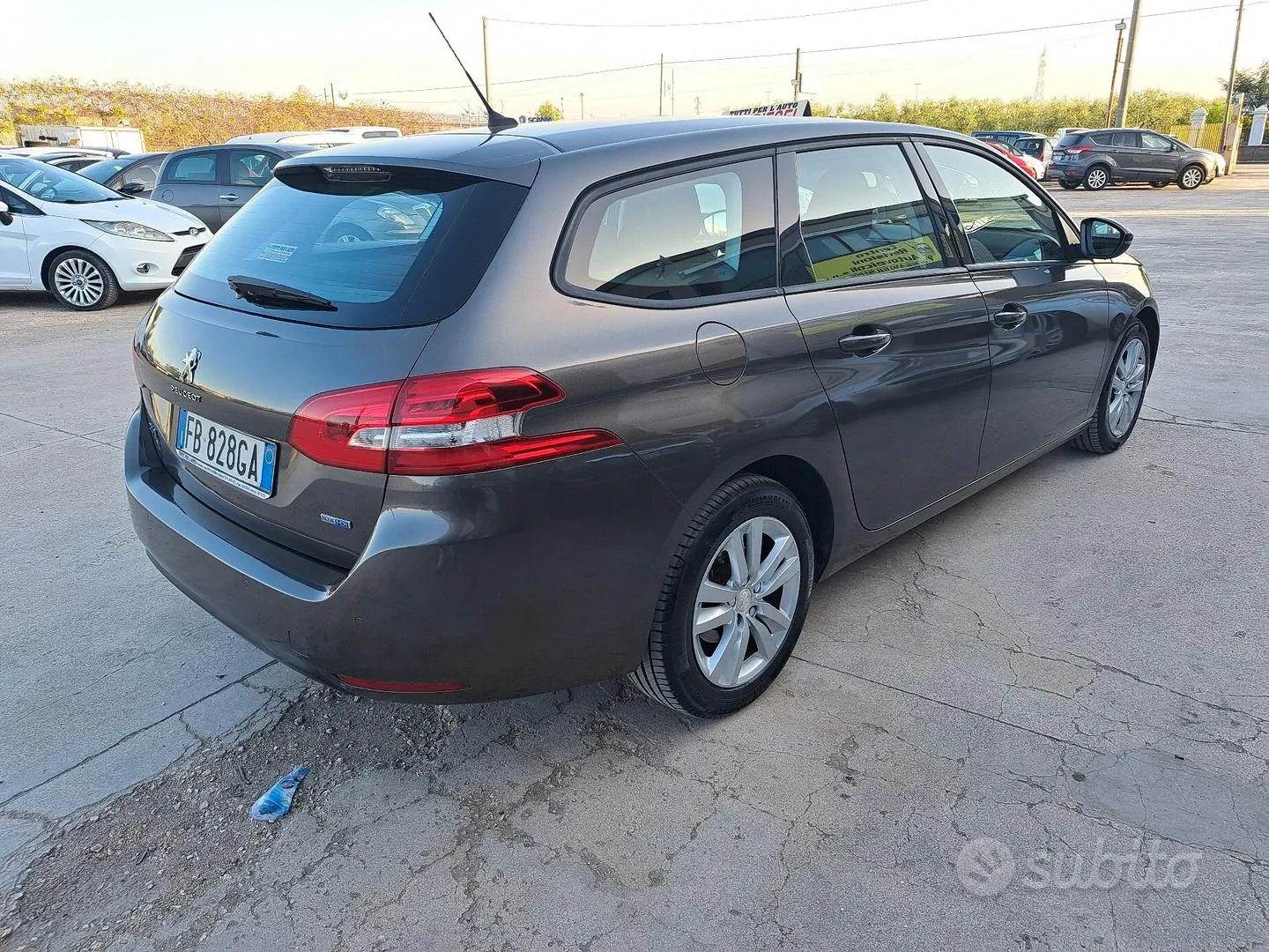 Peugeot 308 2015 photo 5