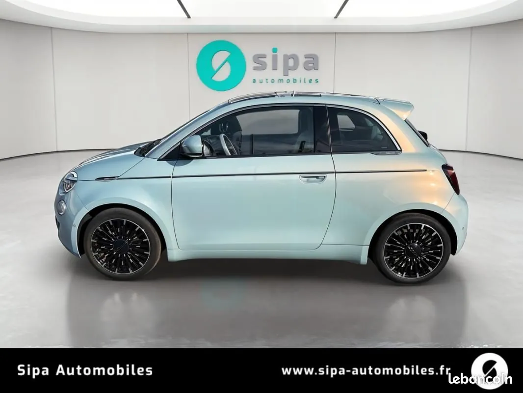 Fiat 500 2023 photo 2