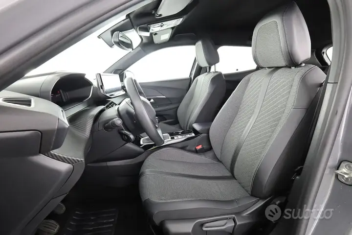 Peugeot 2008 2025 photo 2