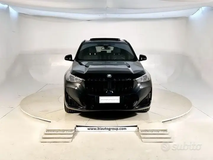 BMW X1 2025 photo 2