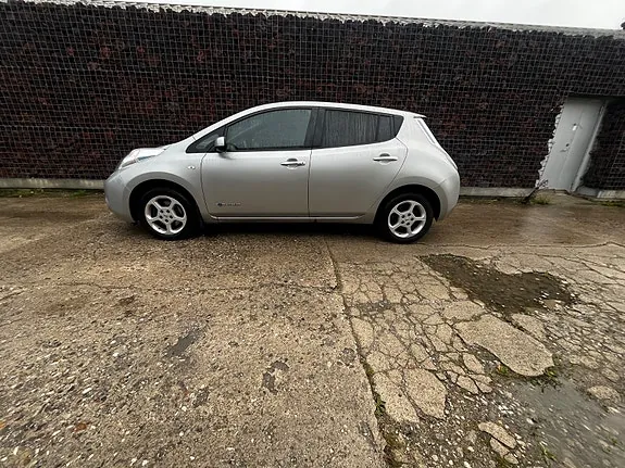 Nissan Leaf 2016 photo 3