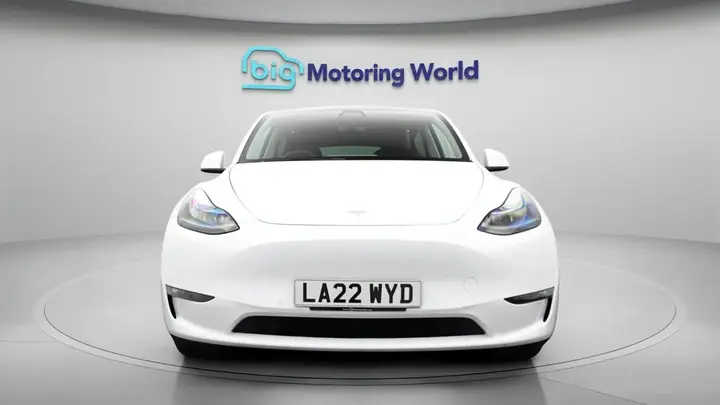 Tesla Model Y 2022 photo 3