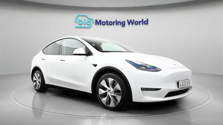 Tesla Model Y 2022 photo 4