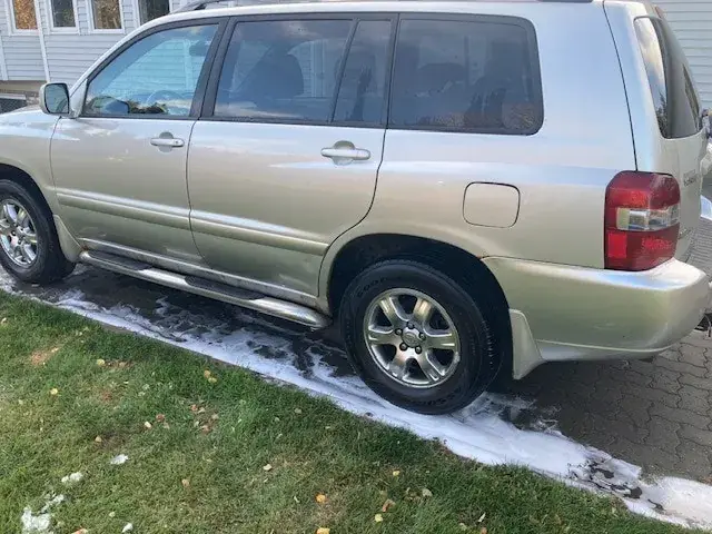 Toyota Highlander 2004 photo 2