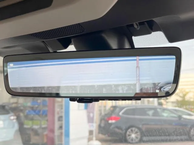 Subaru Forester 2023 photo 3