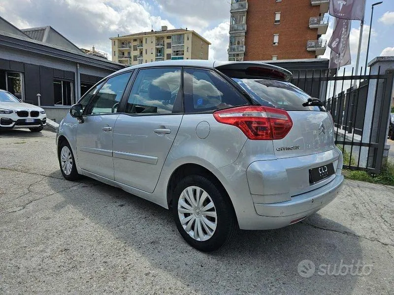 Citroen C4 Picasso 2010 photo 5