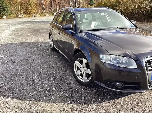 Audi A4 2008 photo 4