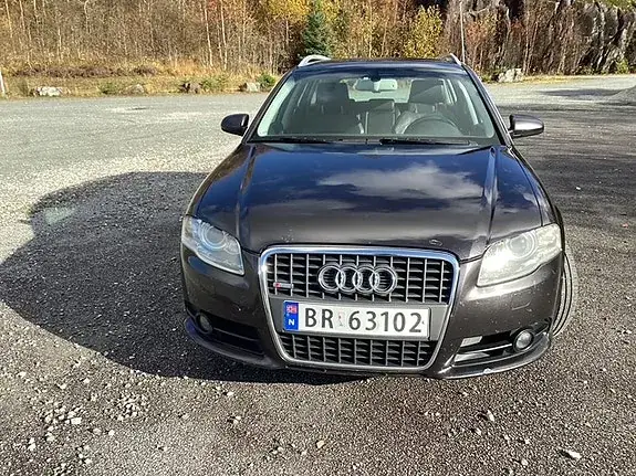 Audi A4 2008 photo 2