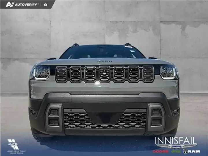 Jeep Cherokee 2026 photo 2