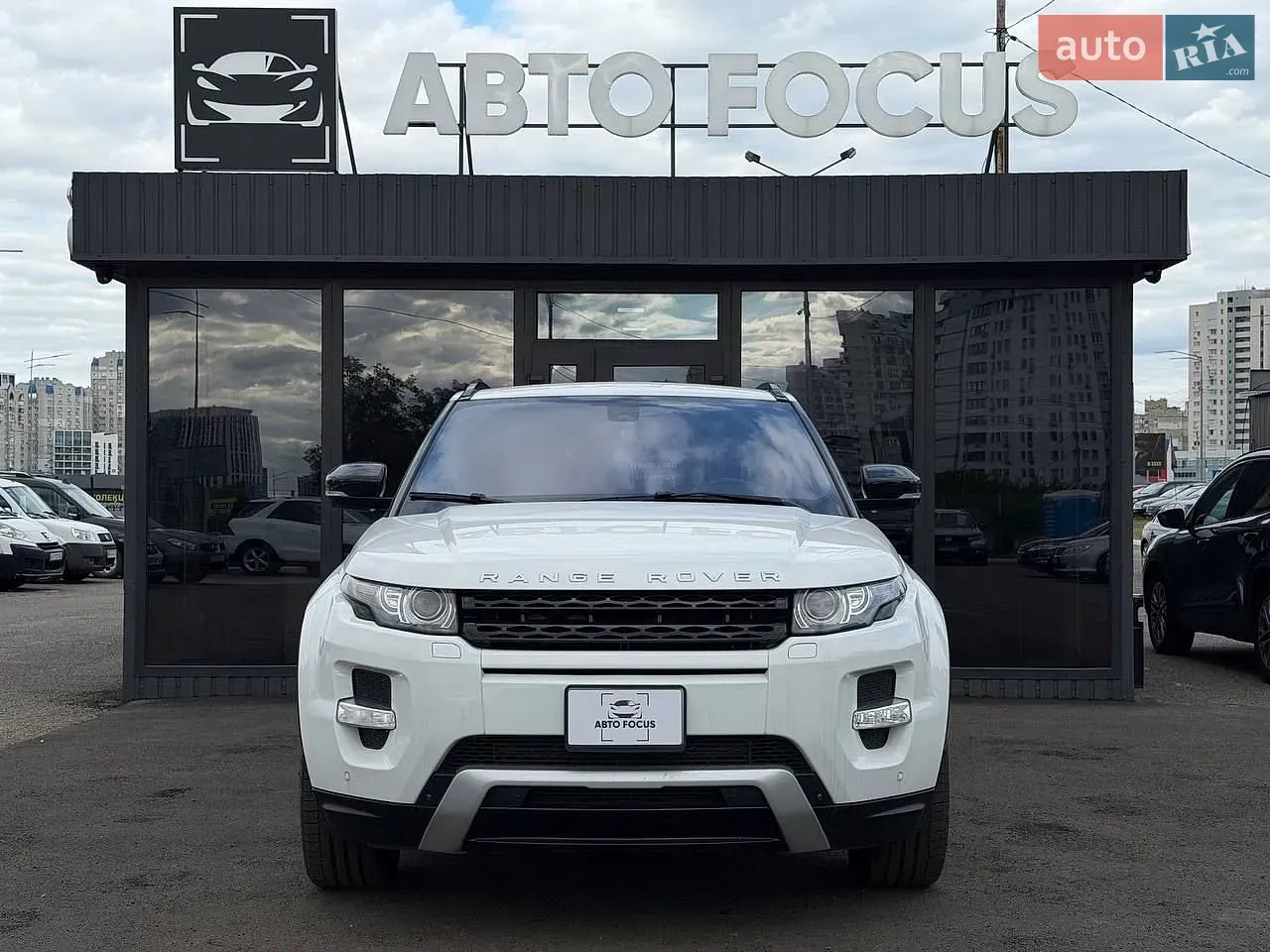 Land Rover Range Rover Evoque 2012 photo 3