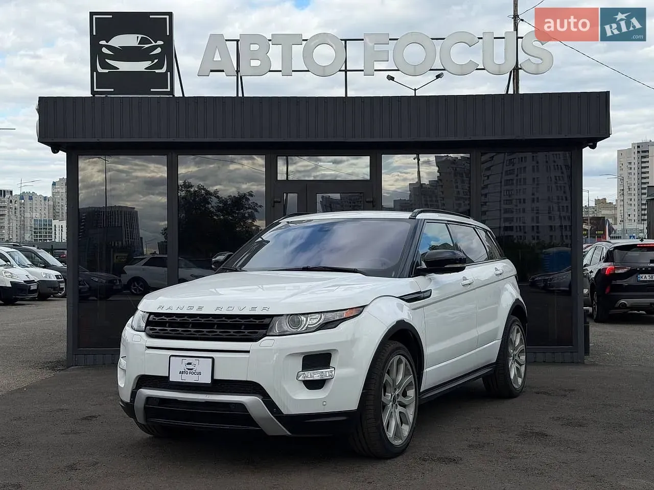 Land Rover Range Rover Evoque 2012 photo 4
