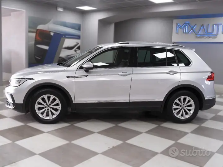 Volkswagen Tiguan 2021 photo 3