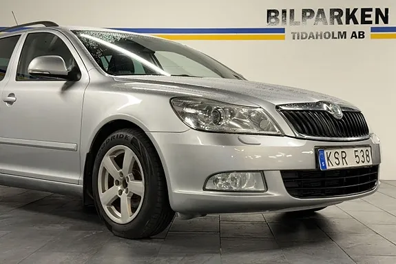 Skoda Octavia 2011 photo 5