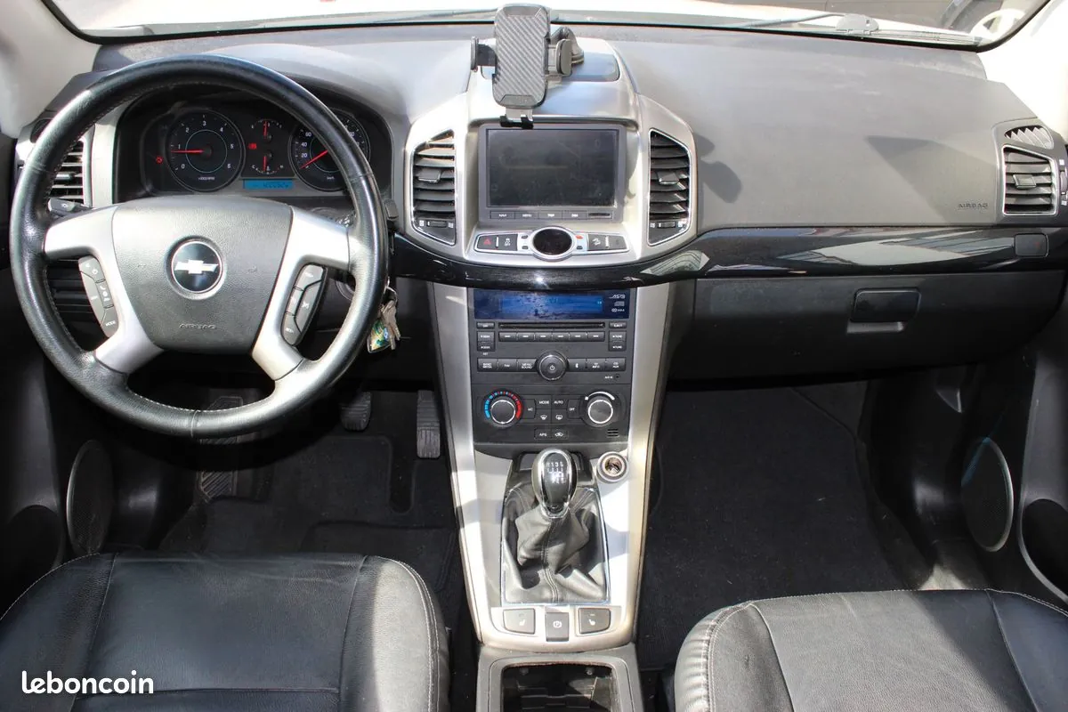 Chevrolet Captiva 2012 photo 3