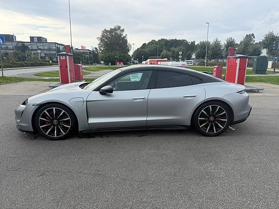 Porsche Taycan 4S 2021 photo 2