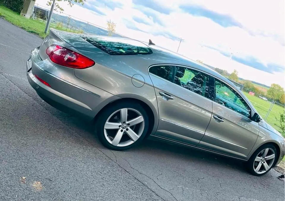 Volkswagen Passat Cc