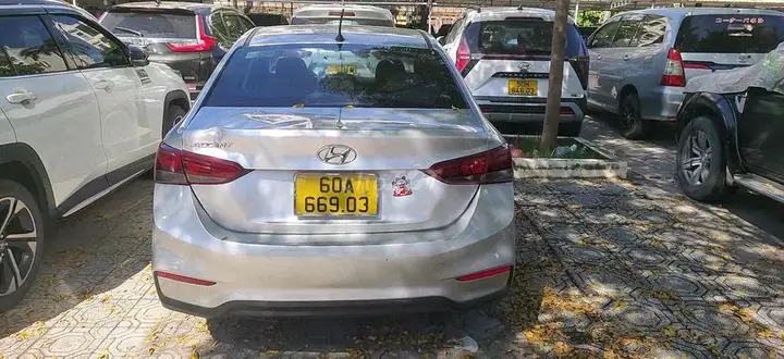 Hyundai Accent 2019 photo 2