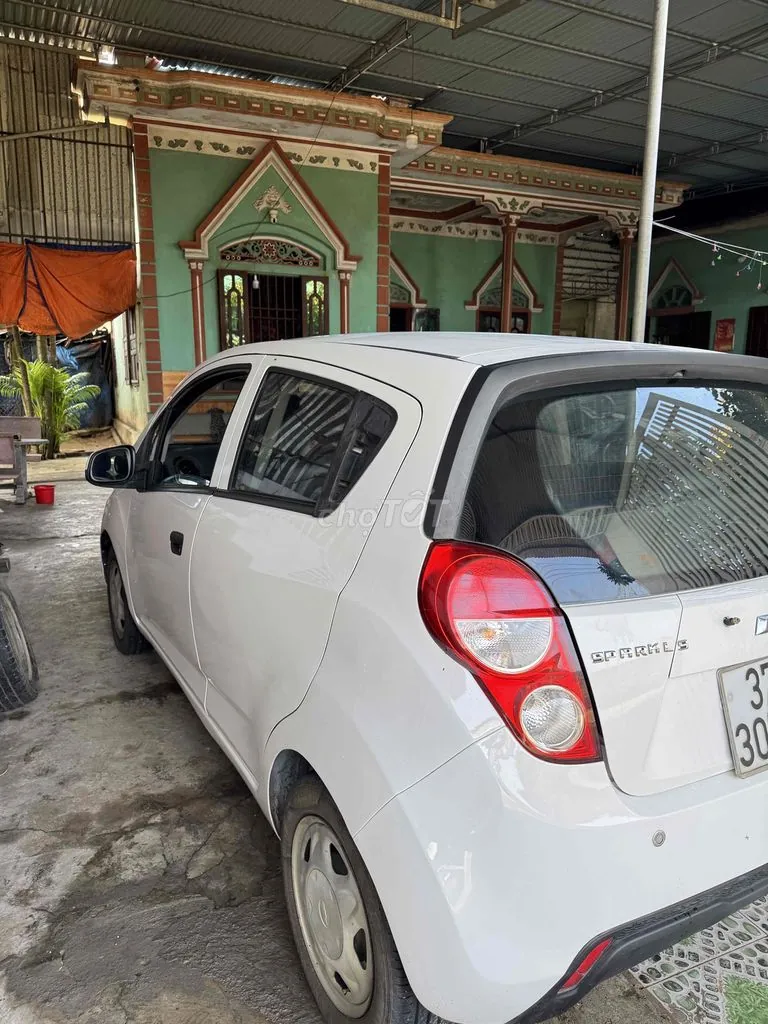 Chevrolet Spark 2016 photo 2