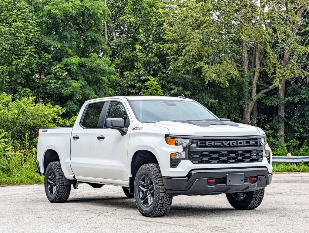 Chevrolet Silverado 1500 2026 photo 3