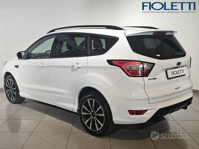 Ford Kuga 2018 photo 2